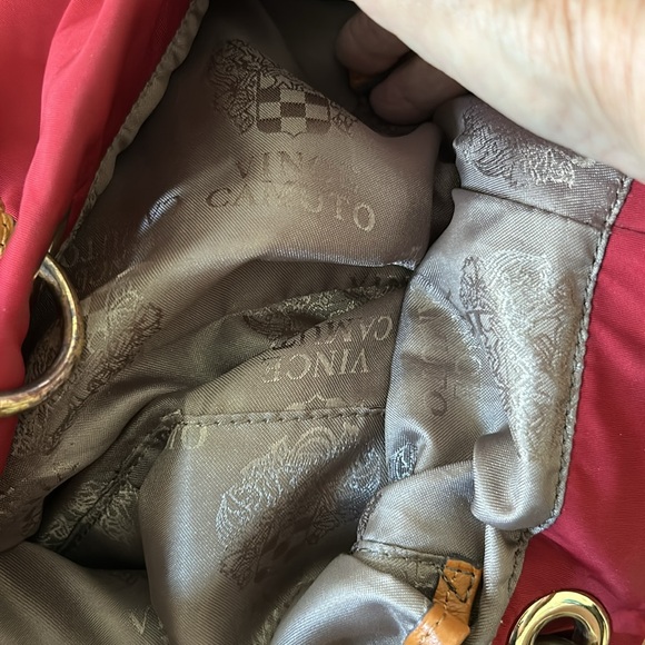 Vince Camuto cloth and leather maroon handbag snap closure inside zipper15 by 11 - Picture 9 of 10